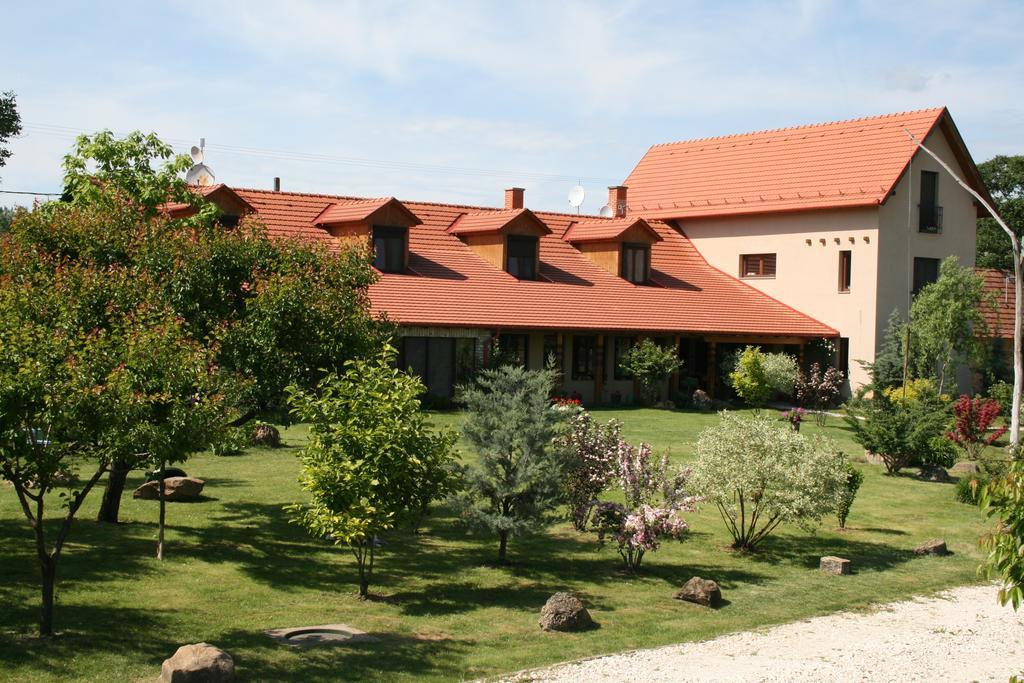 Malomdulo Farmhaz ξενώνας Pilisborosjenő Εξωτερικό φωτογραφία